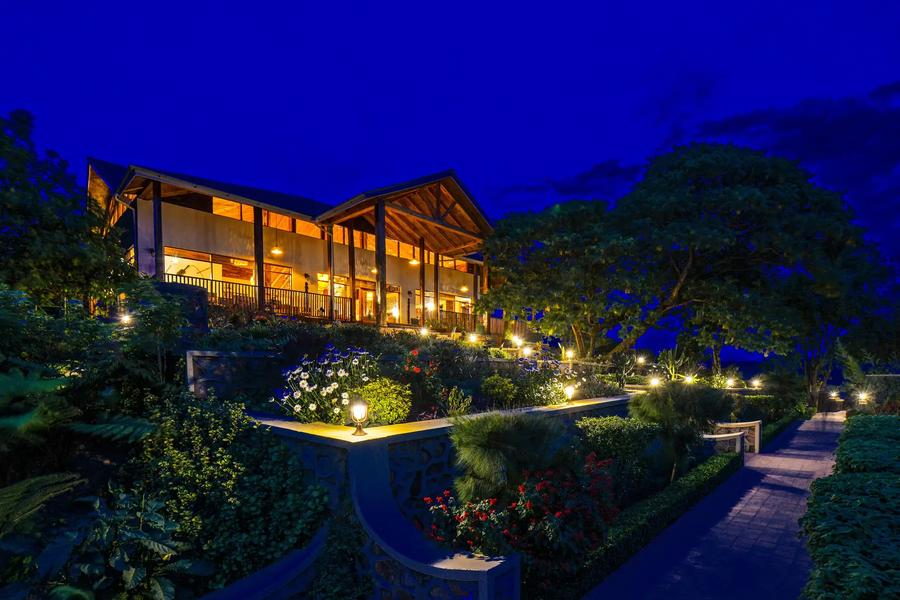 Nkuringo Bwindi Gorilla Lodge