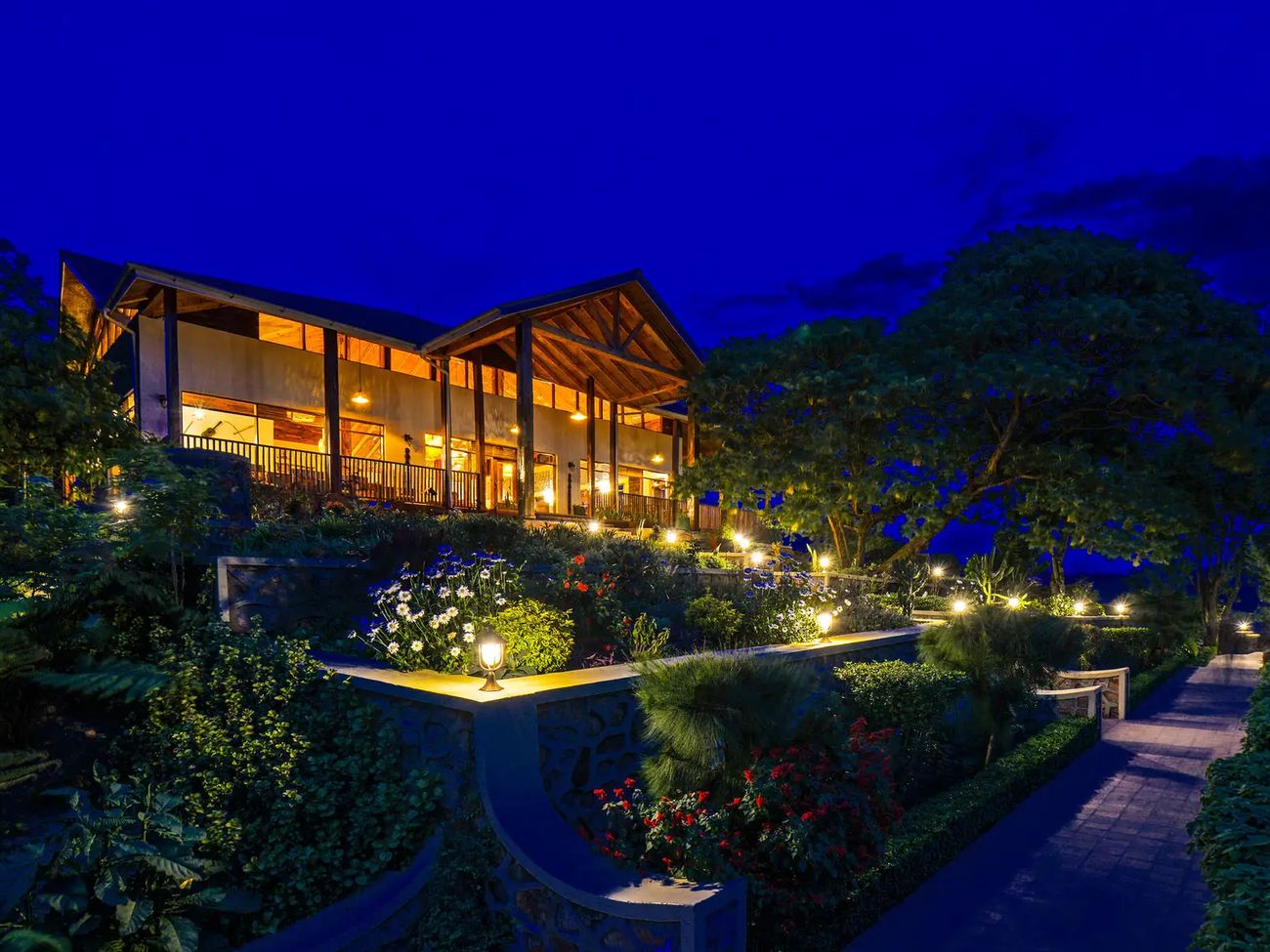 Nkuringo Bwindi Gorilla Lodge