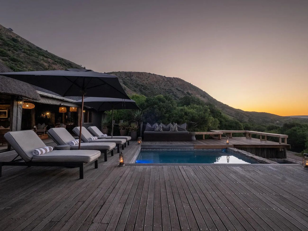 5-Day Malaria Free Big-5 Amakhala HillsNek Safari