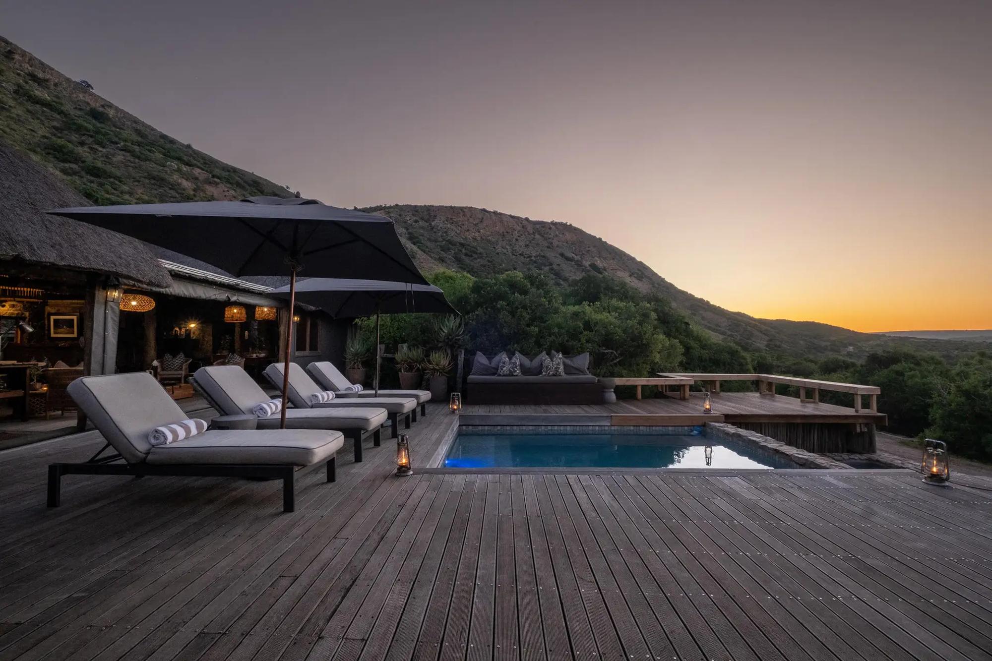 5-Day Malaria Free Big-5 Amakhala HillsNek Safari