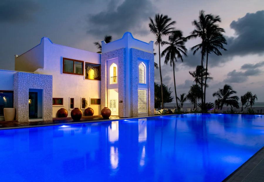 7-Day Luxury Zanzibar East Fly-In Beach Safari