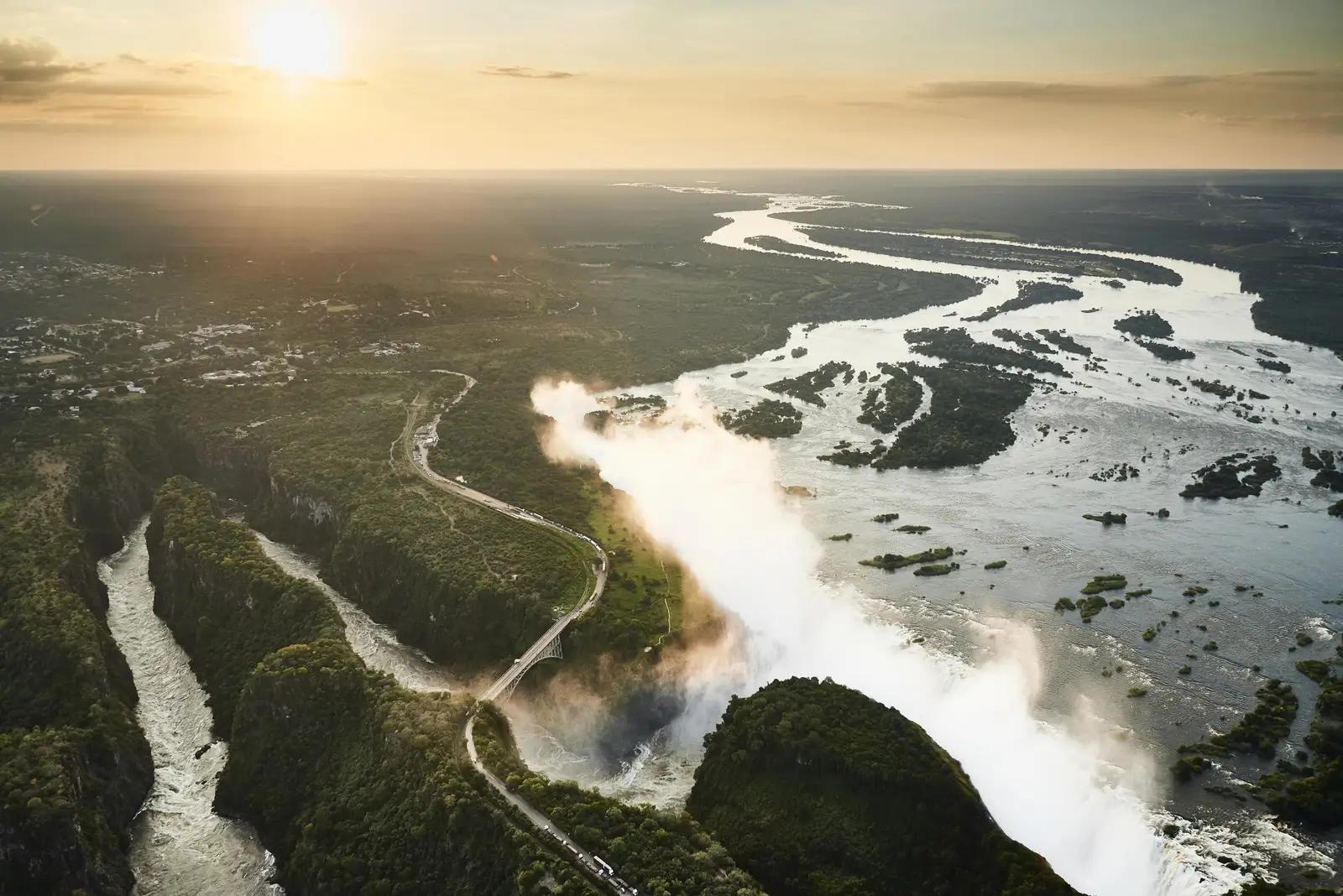 4 Day Victoria Falls Rovos Rail Journey