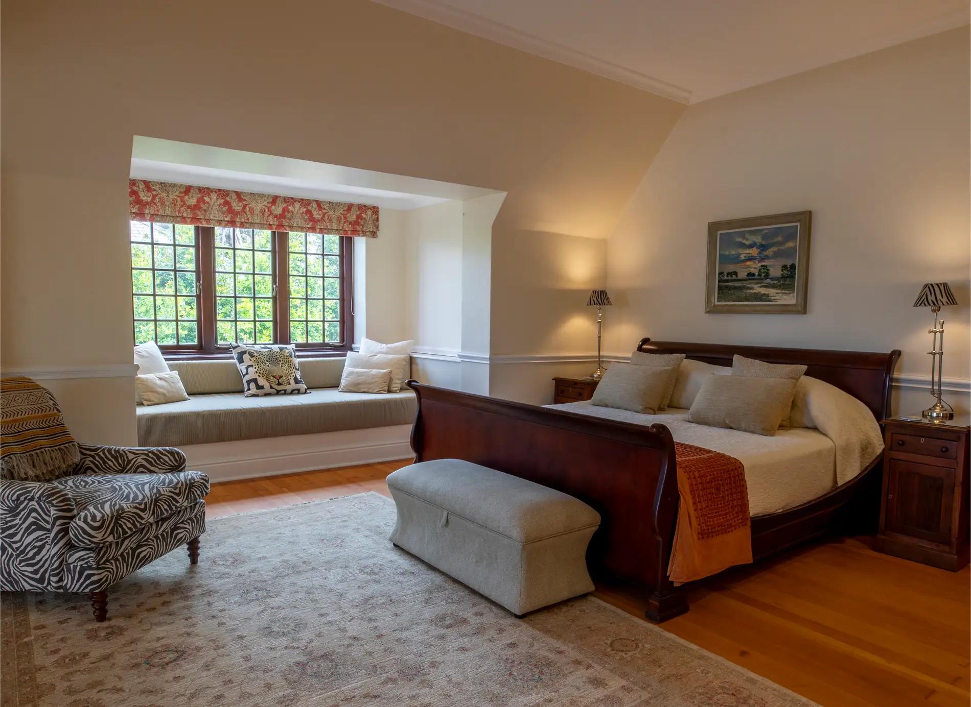 St James Manor Guesthouse