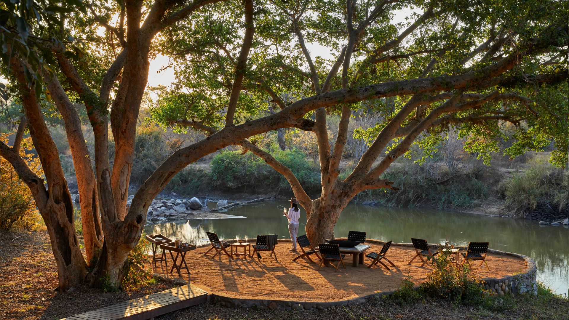 Toro River Lodge