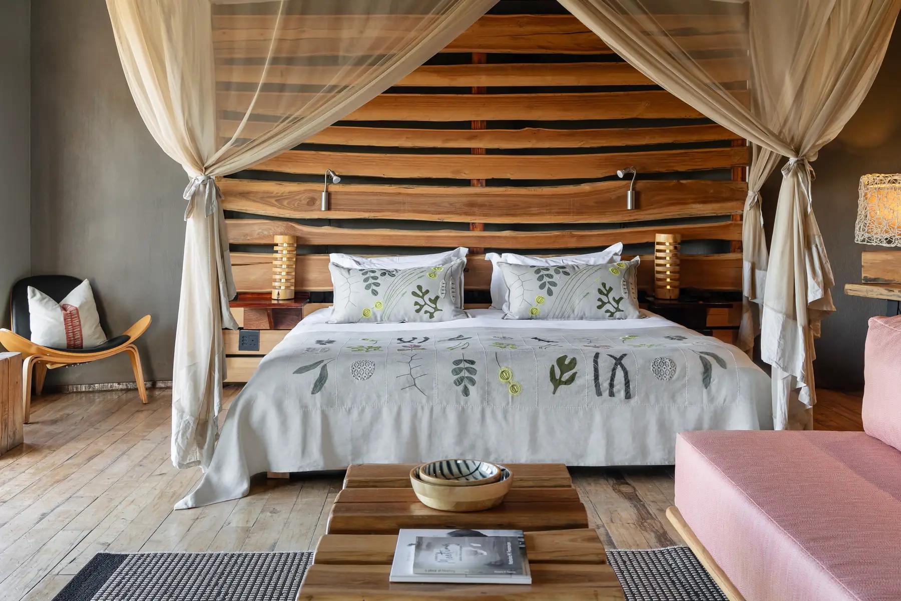 Rhino Ridge Safari Lodge                                       