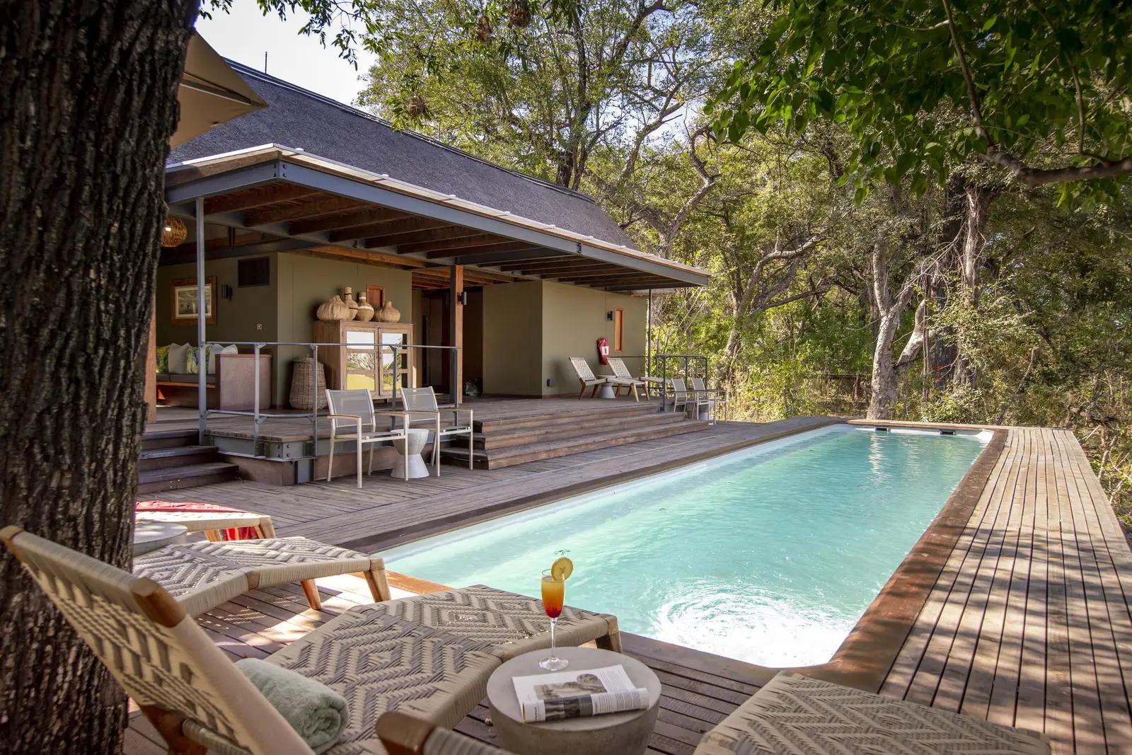 Chitabe Camp