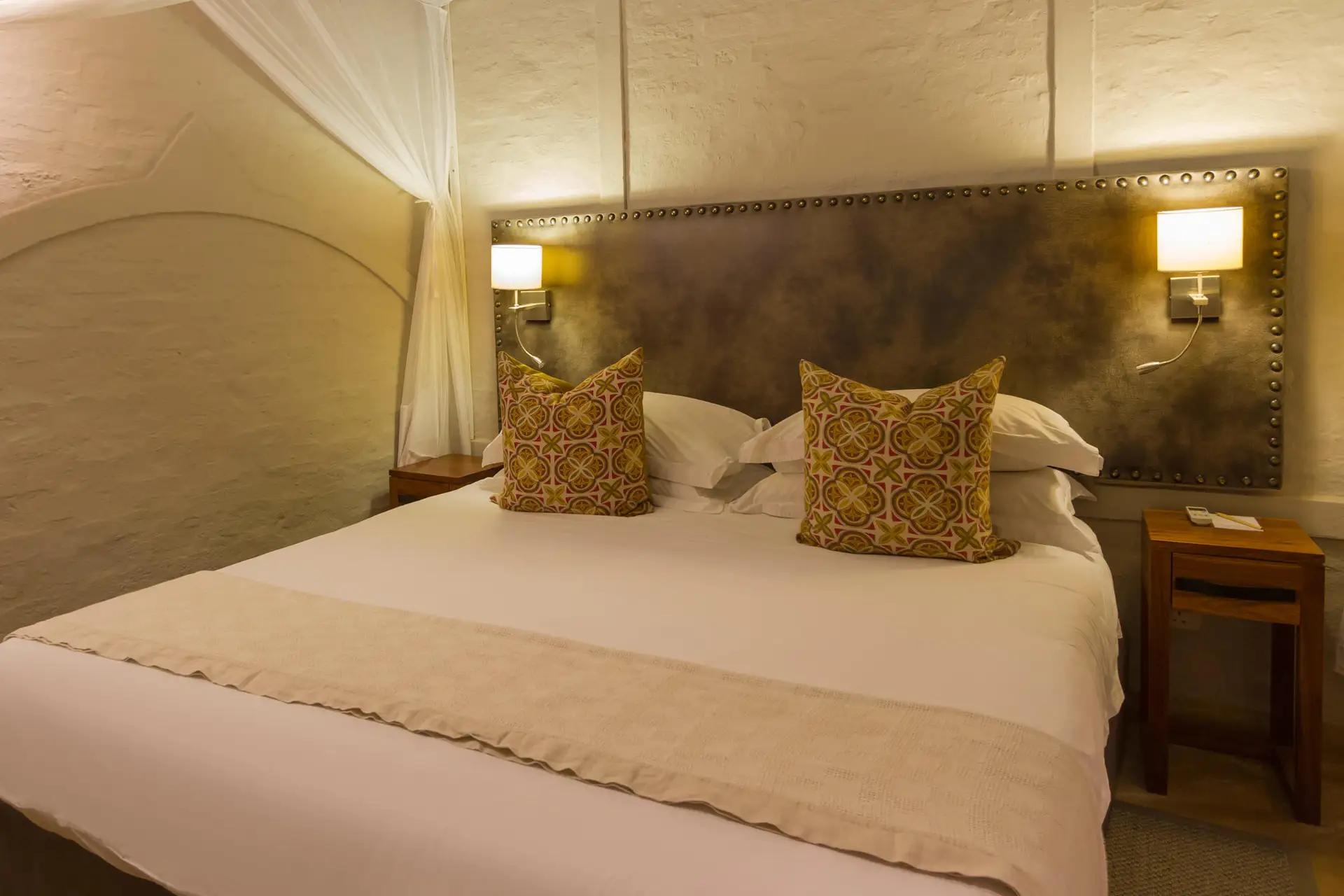 Victoria Falls Safari Suites