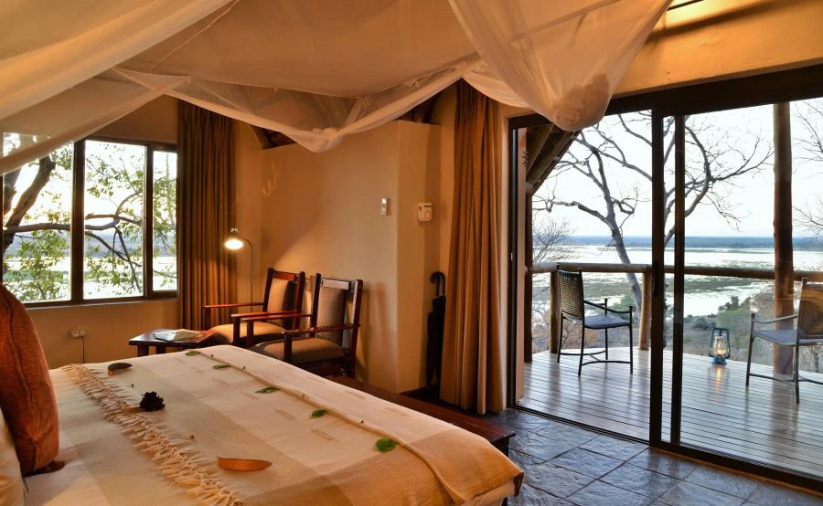 7-Day Fly-In Chobe and Okavango Delta Luxury Safari
