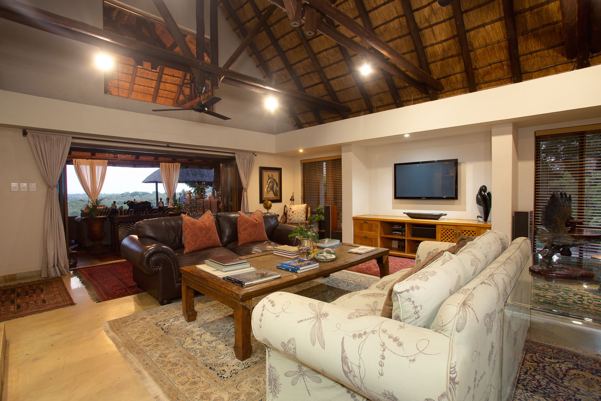 Khaya Ndlovu Safari Manor
