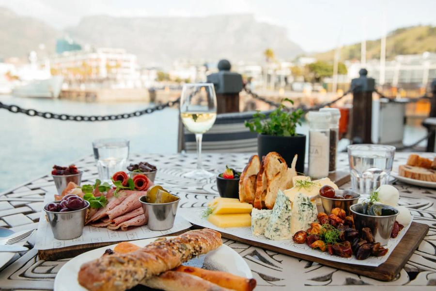 15-Day Classic Southern Africa Experience — Cape Town, Kruger, Victoria Falls