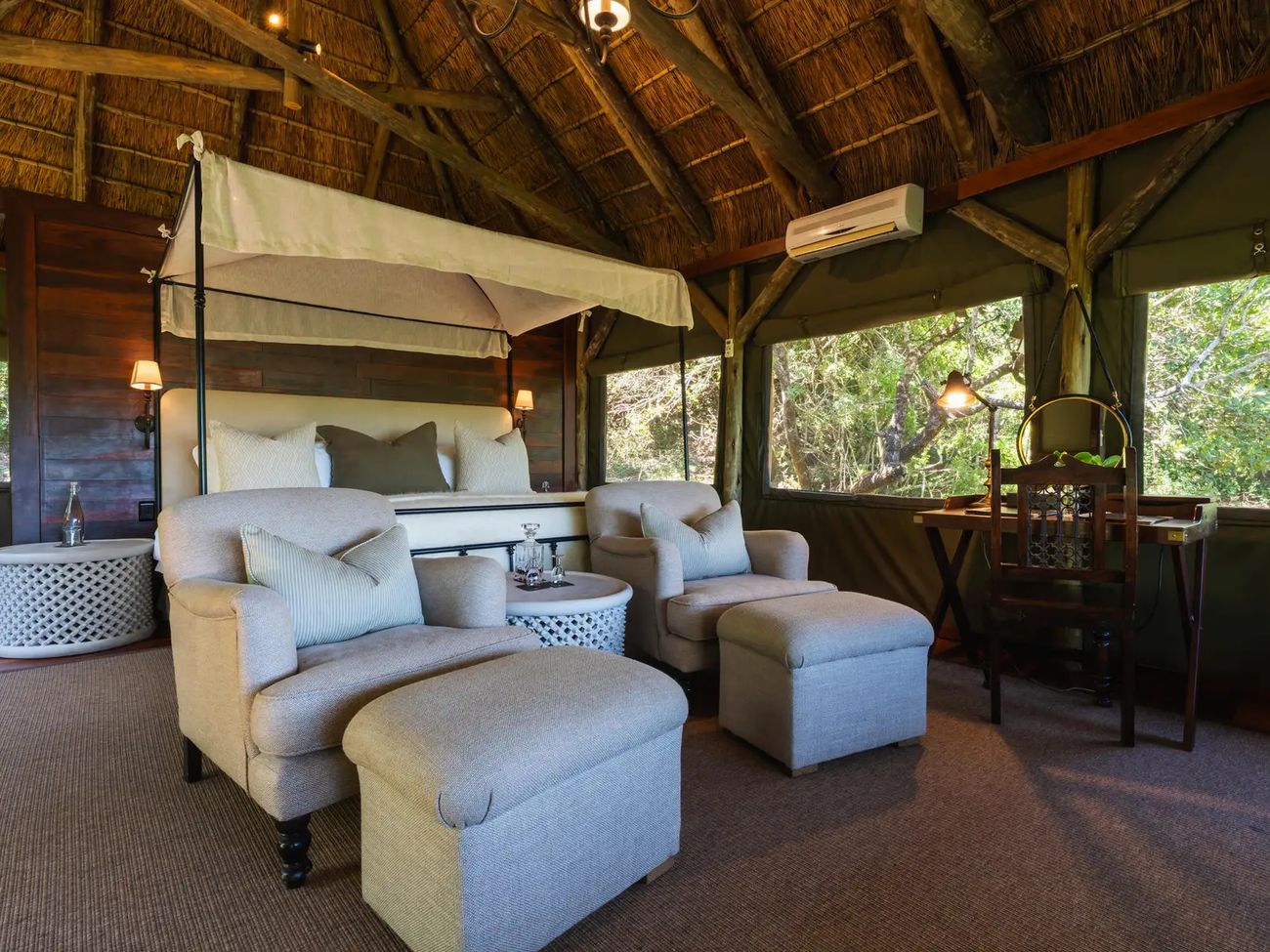 Tree Tops Safari Lodge