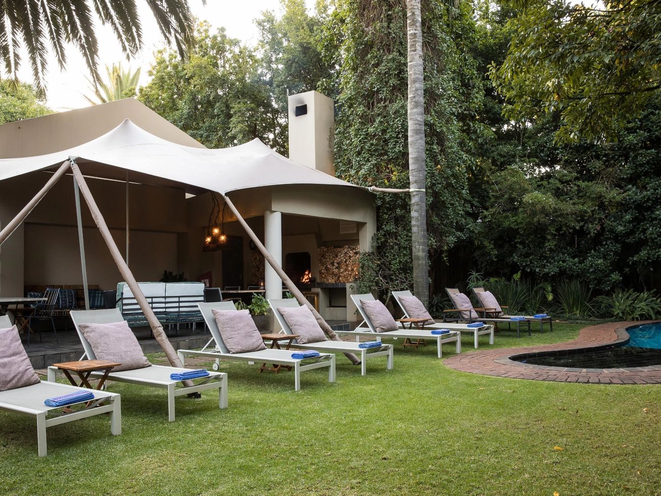African Rock Hotel & Spa