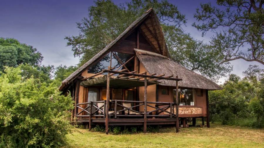 Lukimbi Safari Lodge