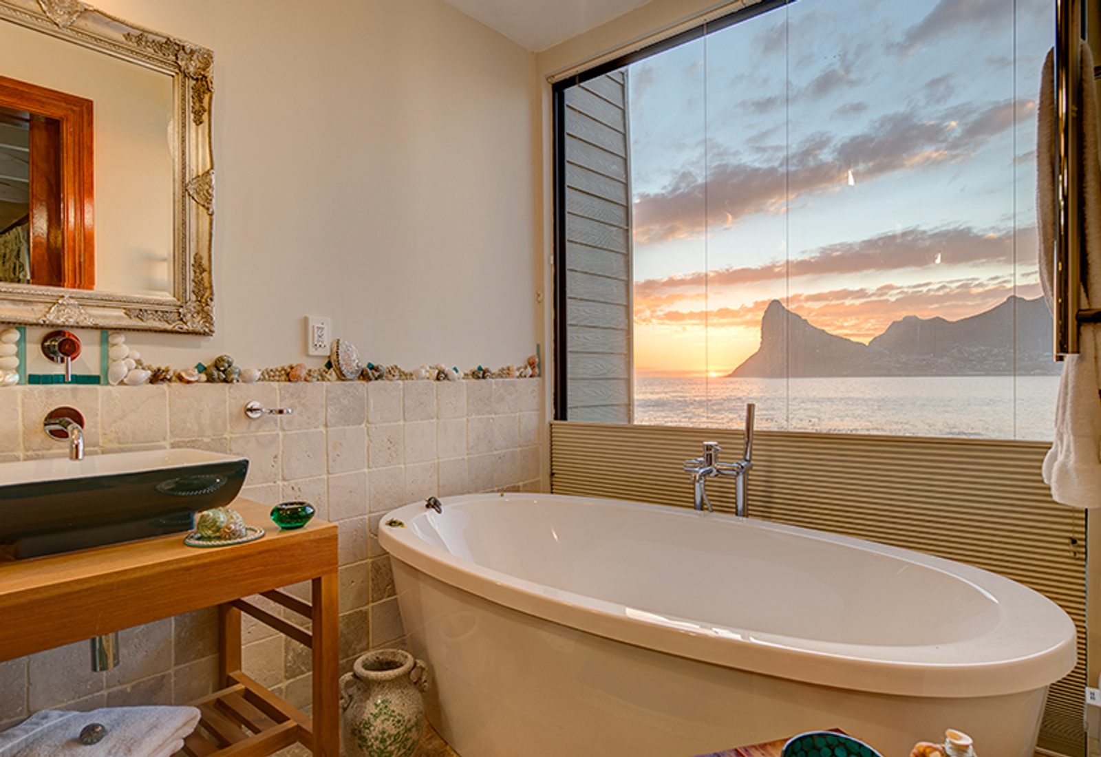 Cousine Island Suite at Tintswalo Atlantic