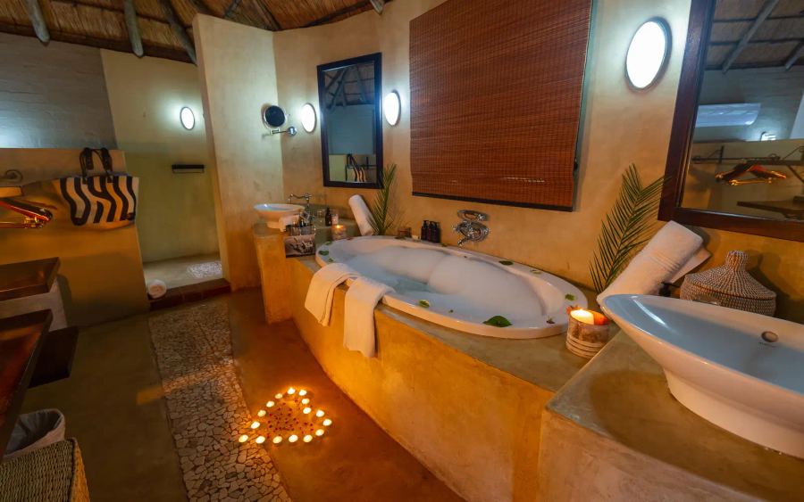 6 Day Romantic Chobe & Okavango Safari