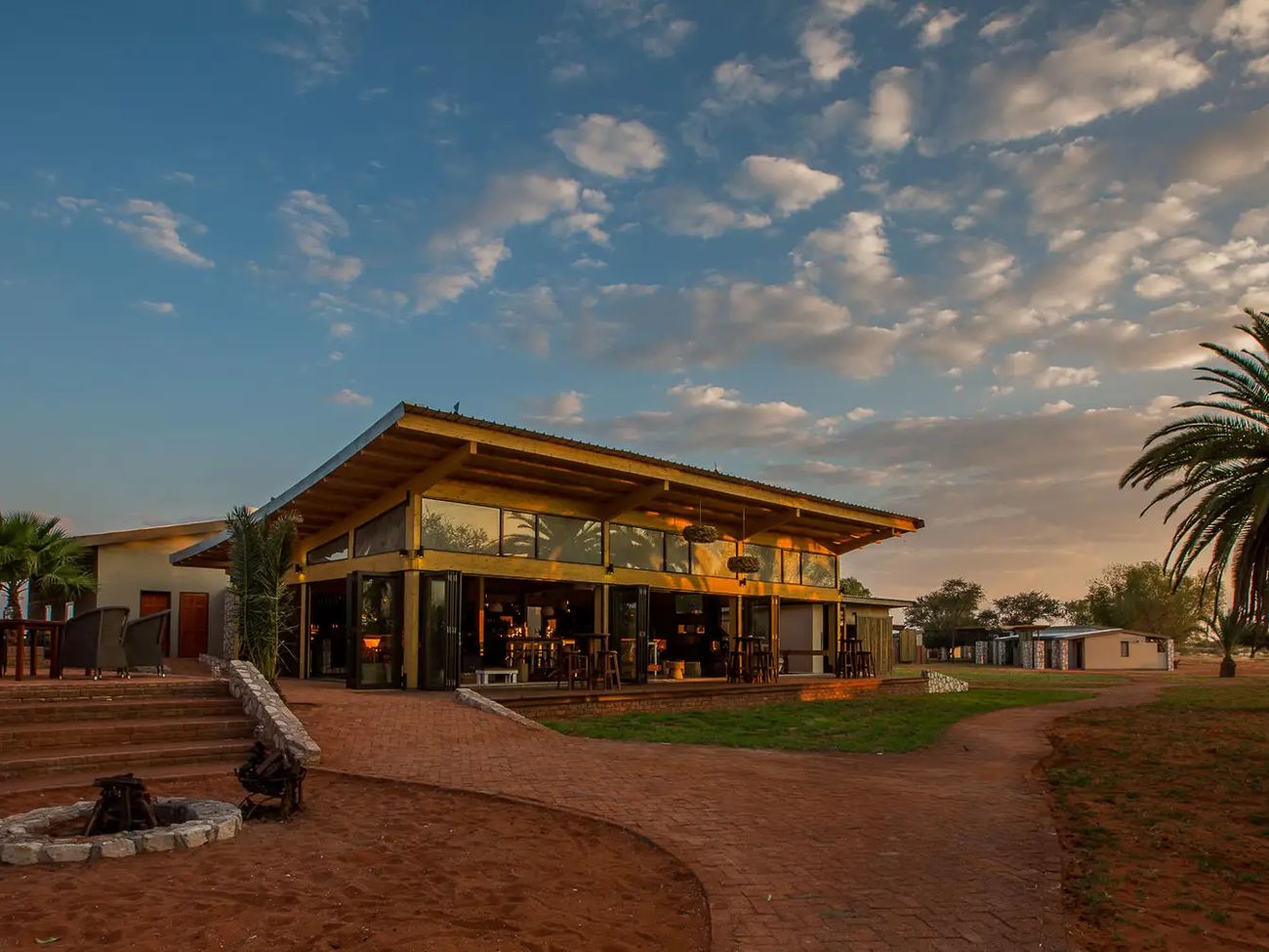 Kalahari Anib Lodge