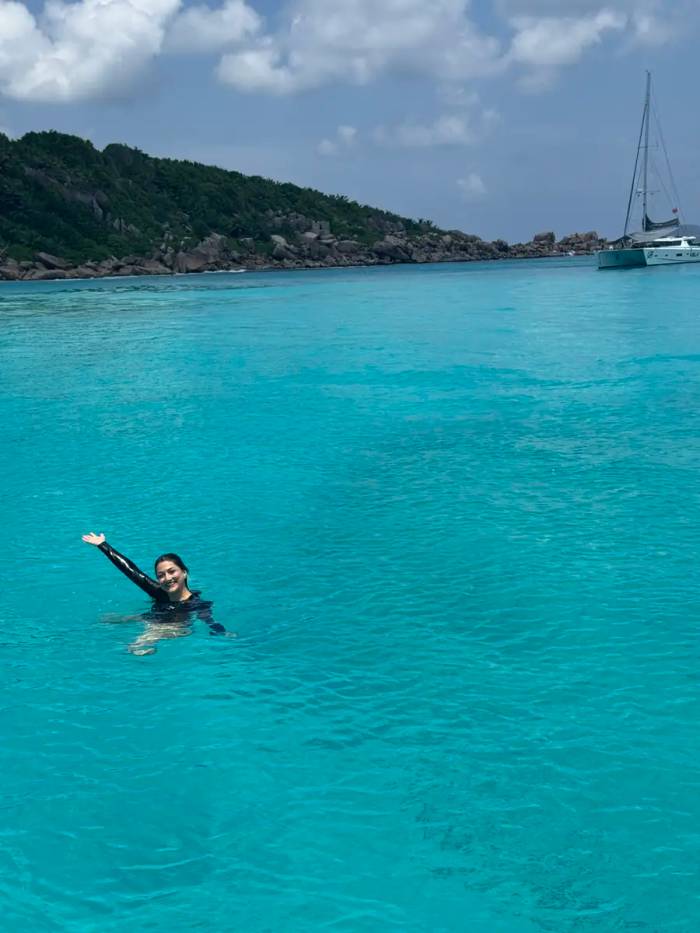 Our CEO at SAFARI.COM and his wife visited La Digue to test their service. They arrived by helicopter, cycled around the island daily, toured all the beaches by private boat, and enjoyed close-up encounters with tortoises.