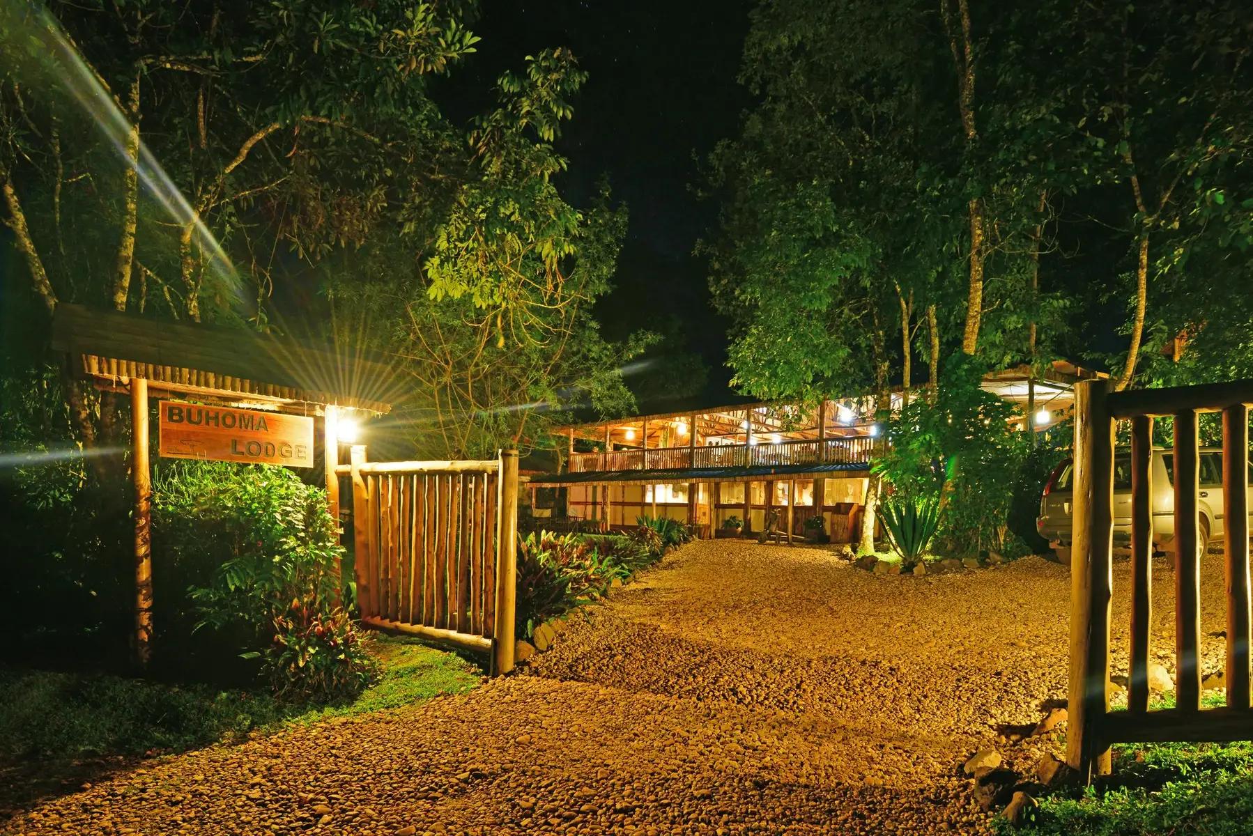 6-Day Uganda Primate Safari Adventure