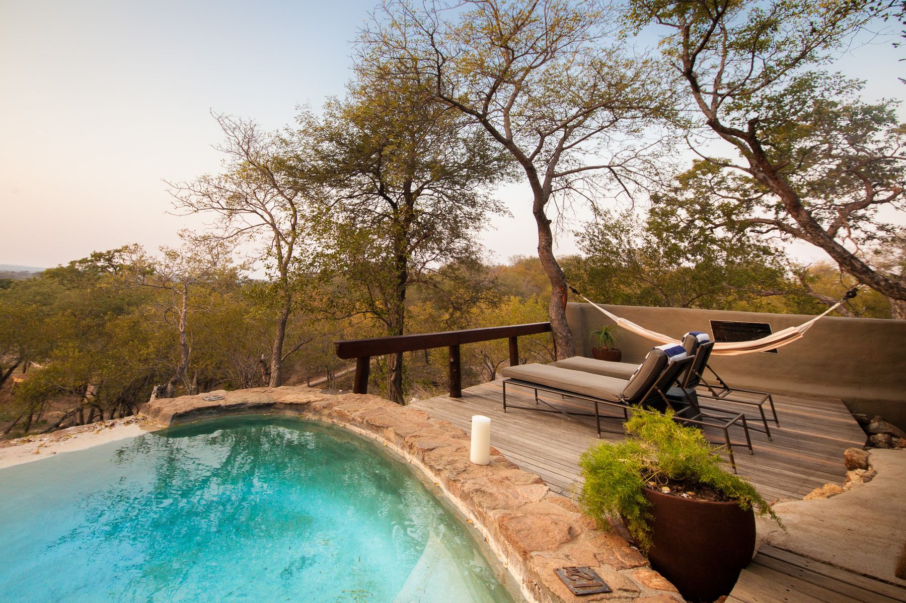 Little Garonga Luxury Safari Lodge