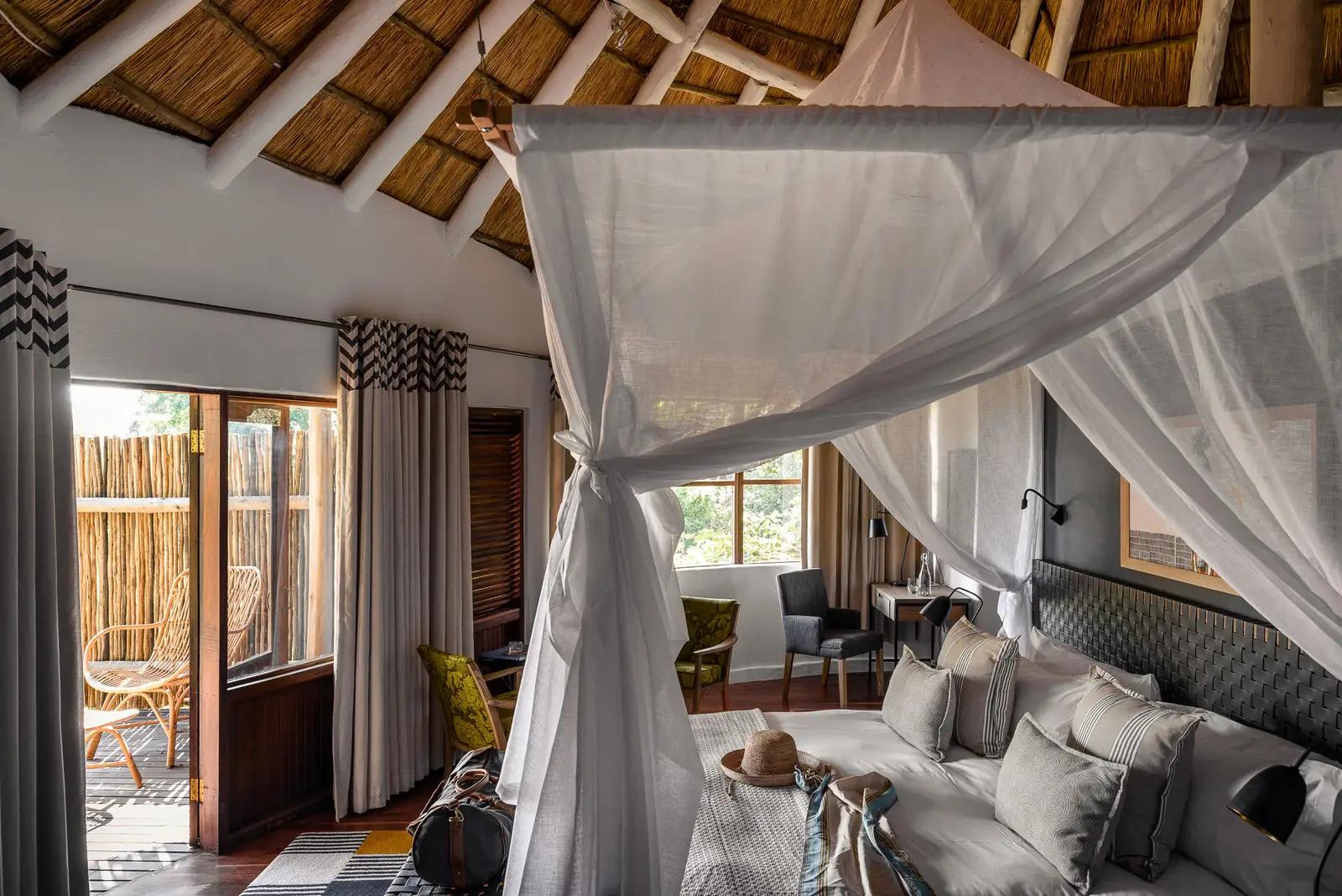 6 Day Luxury Victoria Falls & Chobe