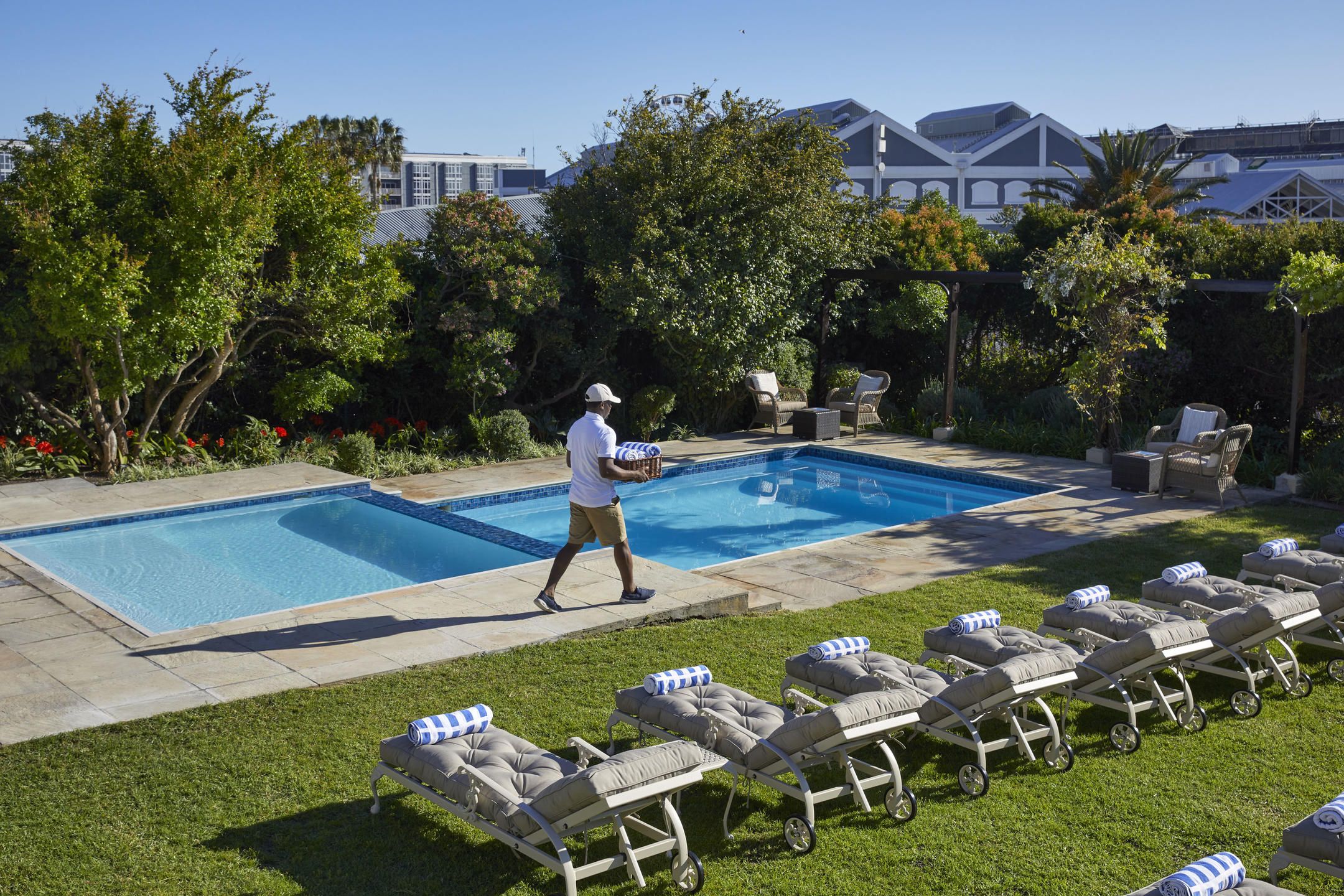 Dock House Boutique Hotel