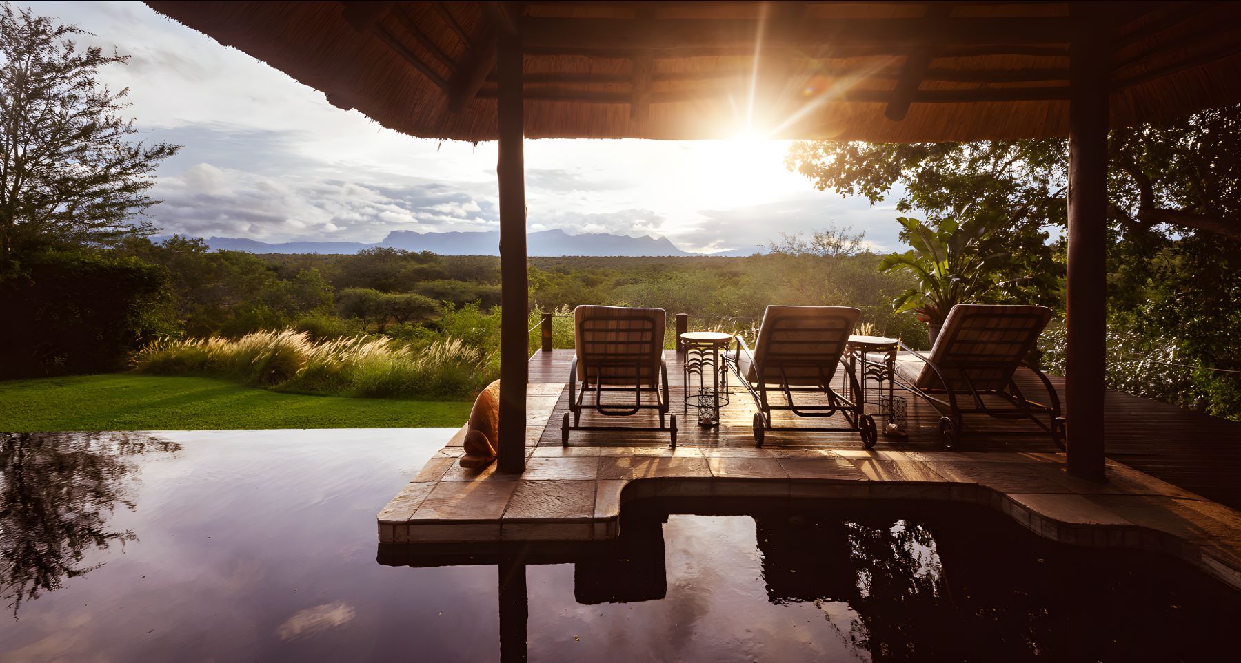 Khaya Ndlovu Safari Manor
