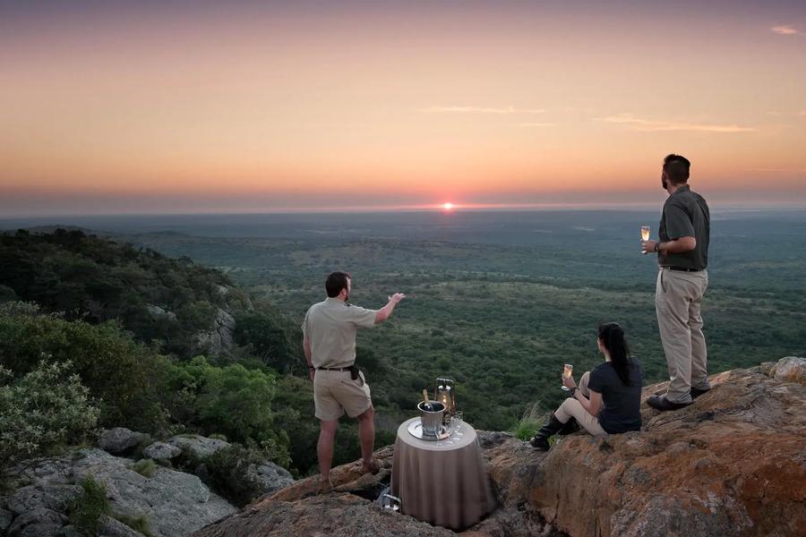 8-Day Cape Town to KwaZulu Natal Fly-In Safari