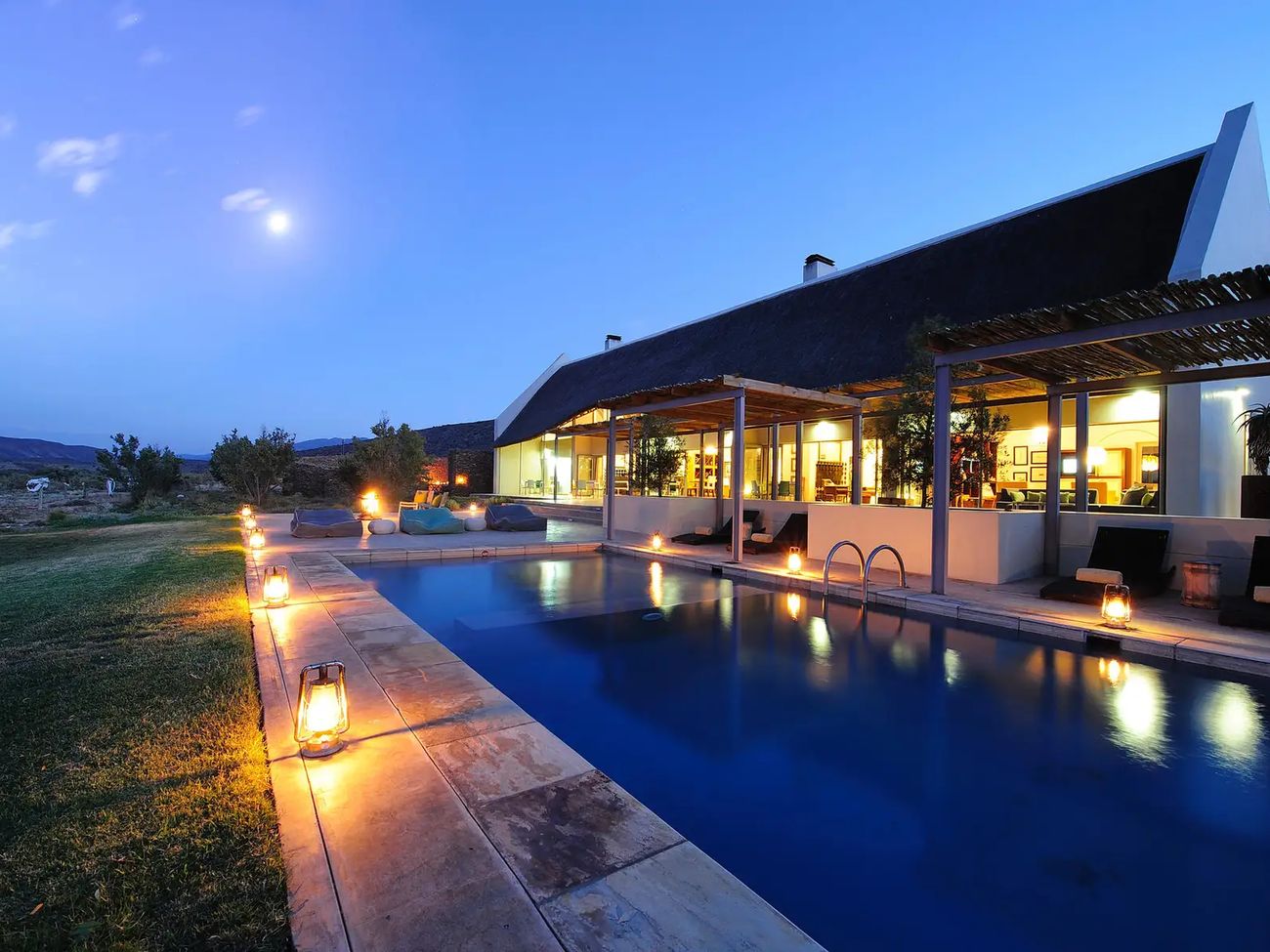 8-Day Cape Town Family Safari and Vic Falls Combo