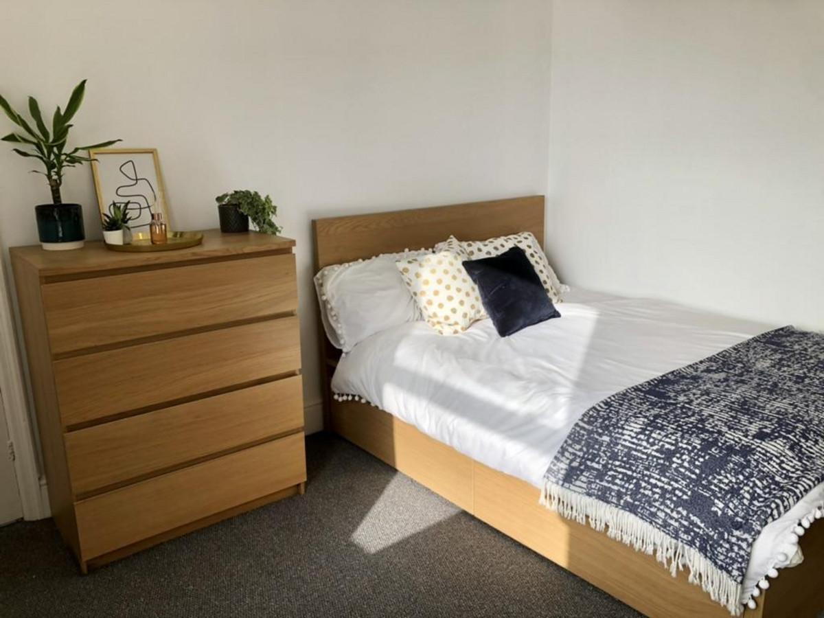 Property detail 11 - Adam Clegg Estate Agents