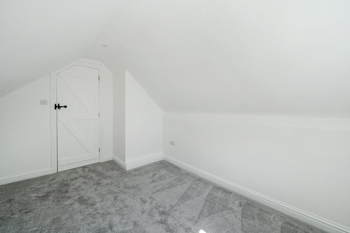 Property detail 12 - Adam Clegg Estate Agents