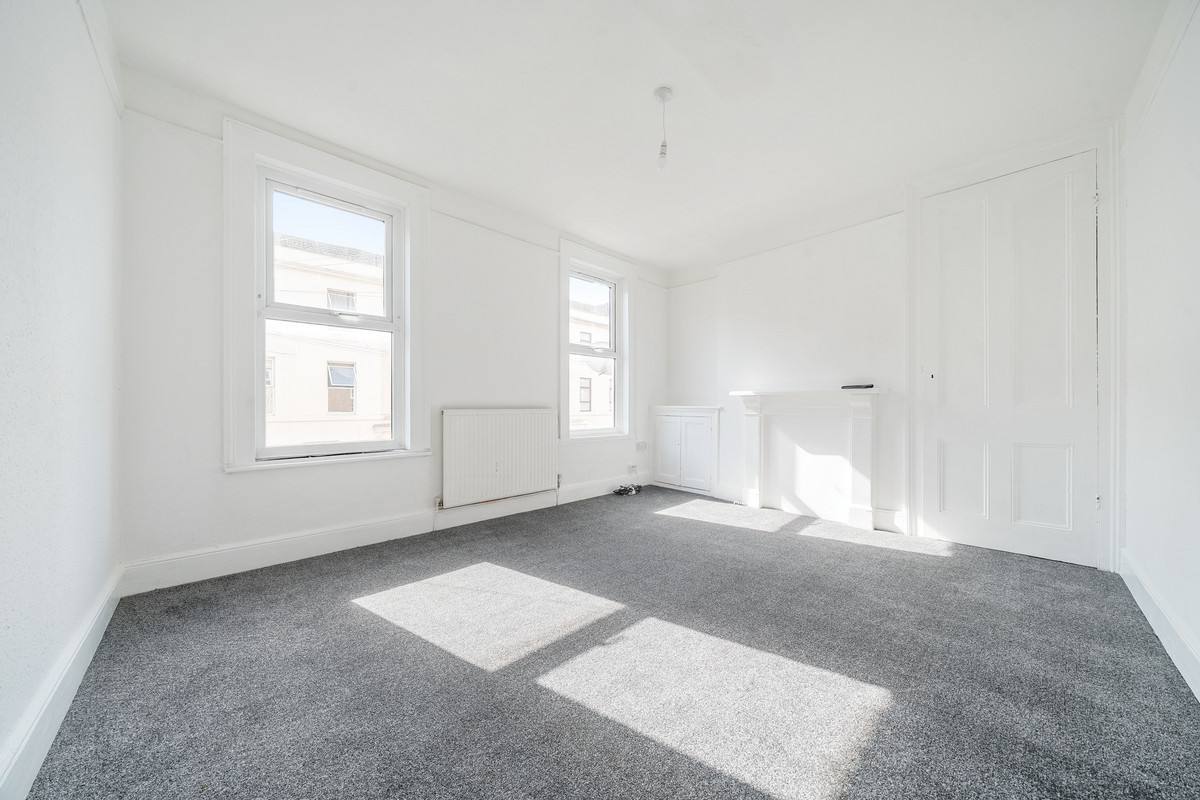 Property detail 10 — Adam Clegg Estate Agents