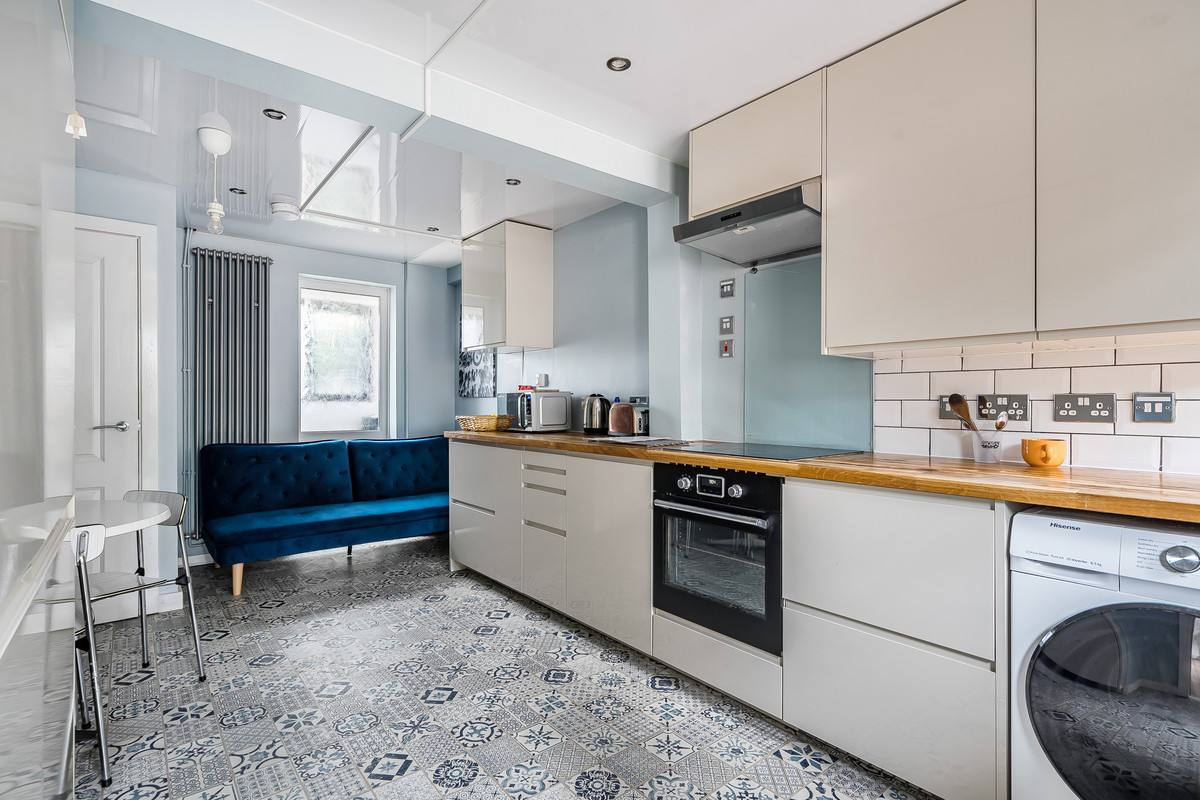 Property detail 2 — Adam Clegg Estate Agents