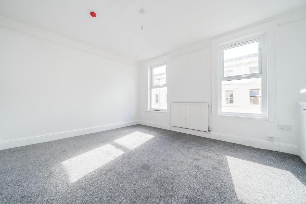 Property detail 7 - Adam Clegg Estate Agents
