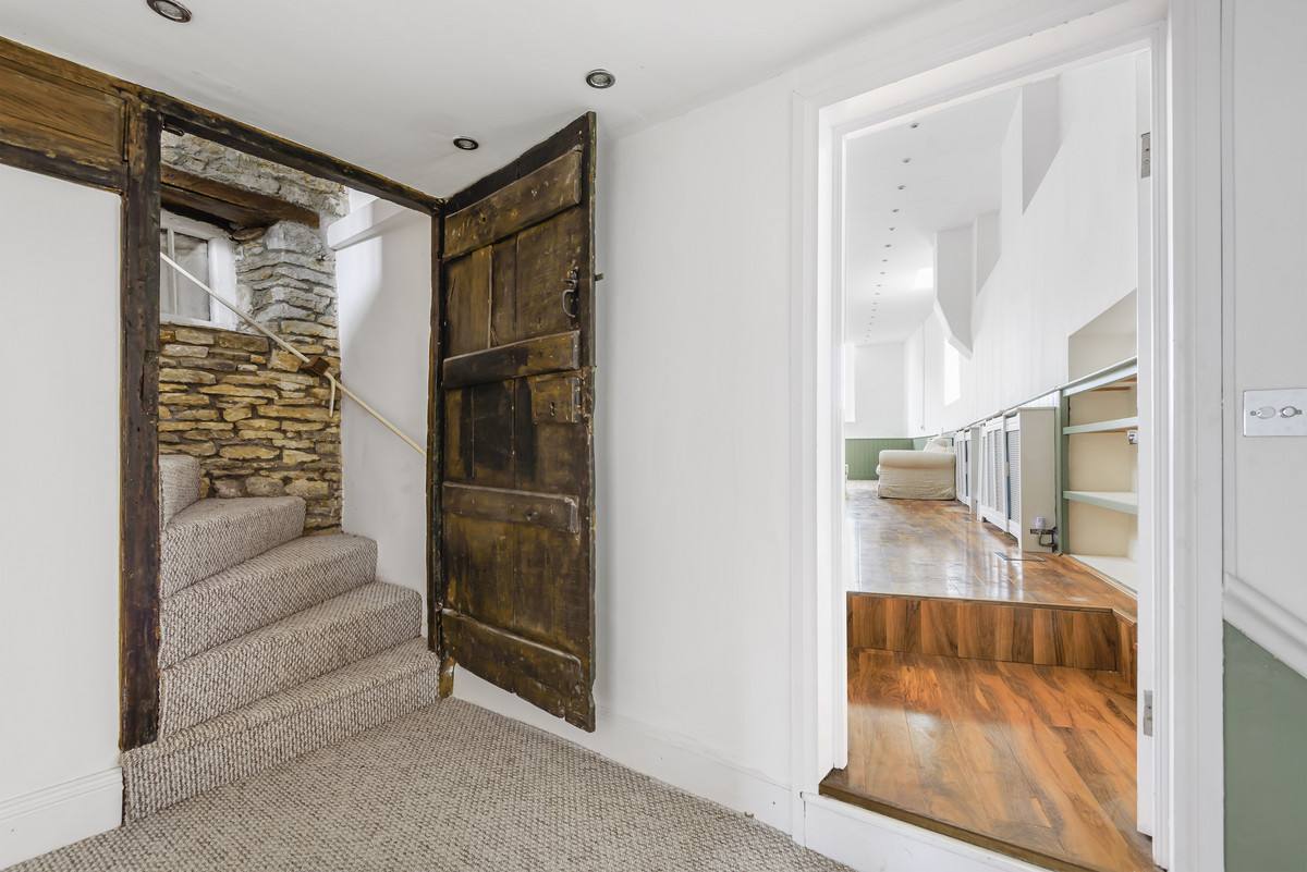 Property detail 10 — Adam Clegg Estate Agents