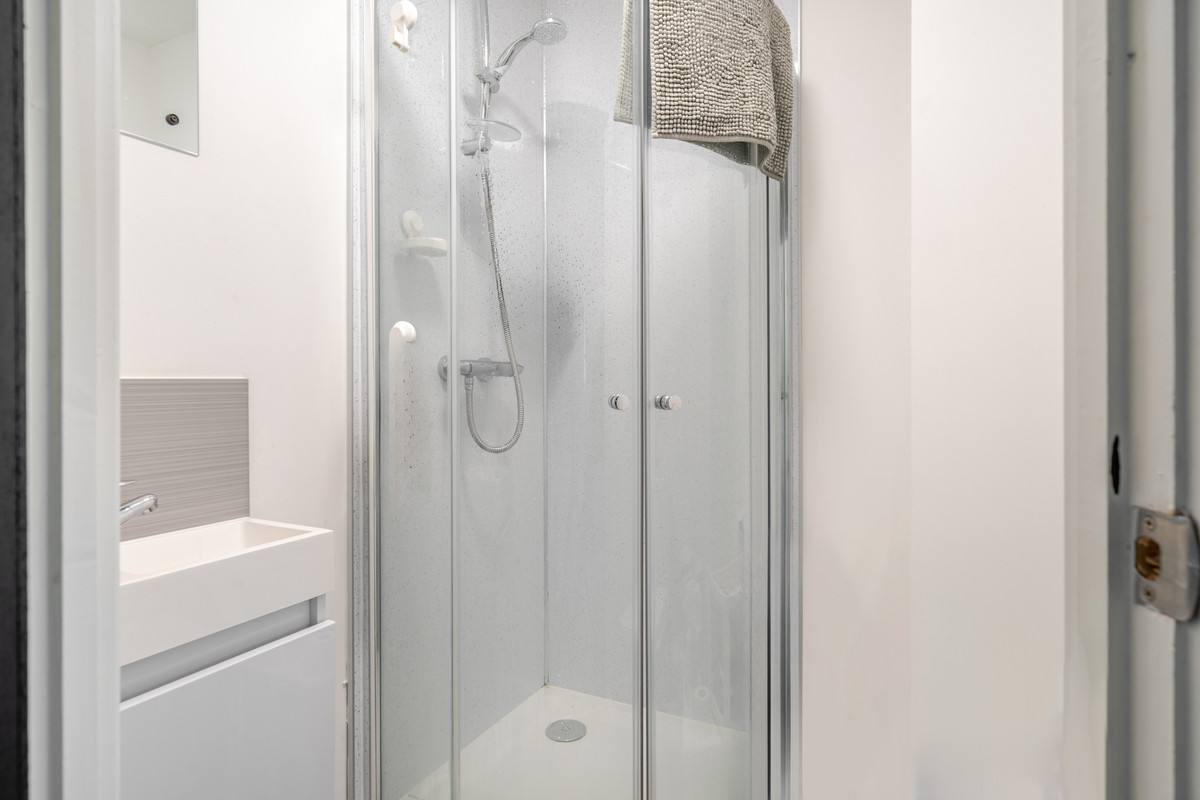 Property detail 9 — Adam Clegg Estate Agents