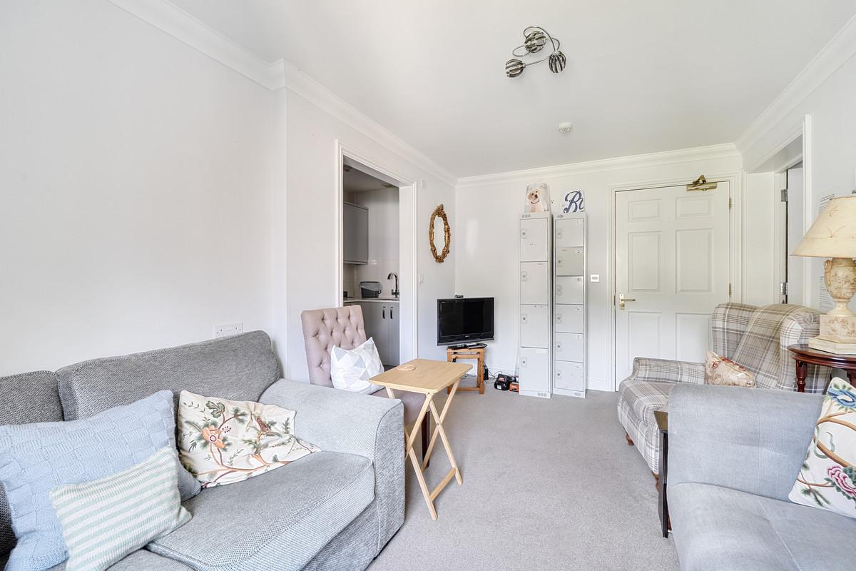 Property detail 5 - Adam Clegg Estate Agents