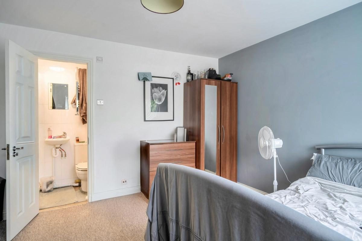Property detail 8 - Adam Clegg Estate Agents