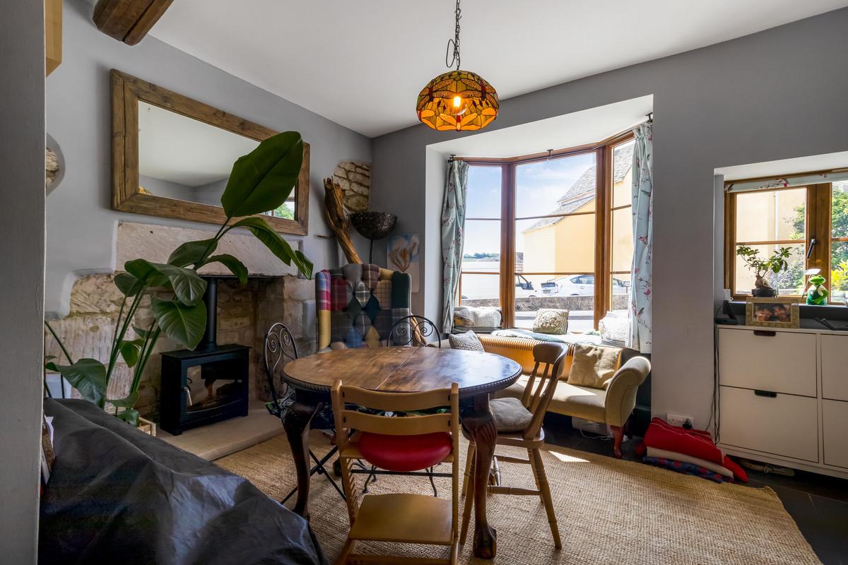 Property detail 8 - Adam Clegg Estate Agents
