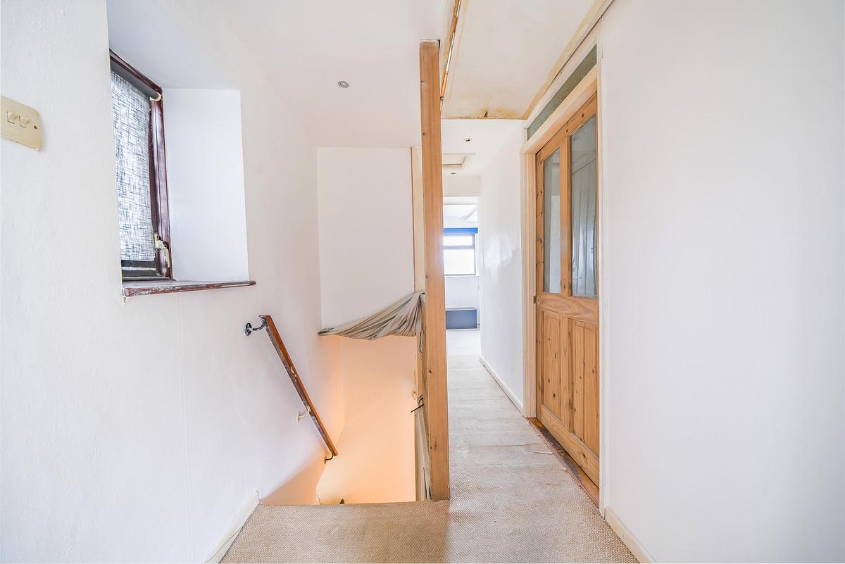 Property detail 9 - Adam Clegg Estate Agents
