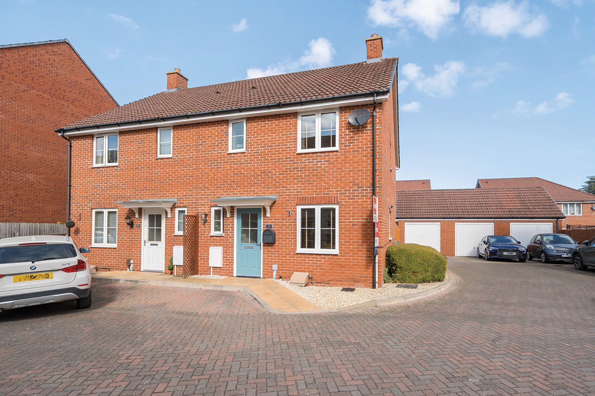 16 Blue Cedar Close, Yate BS37 4GE