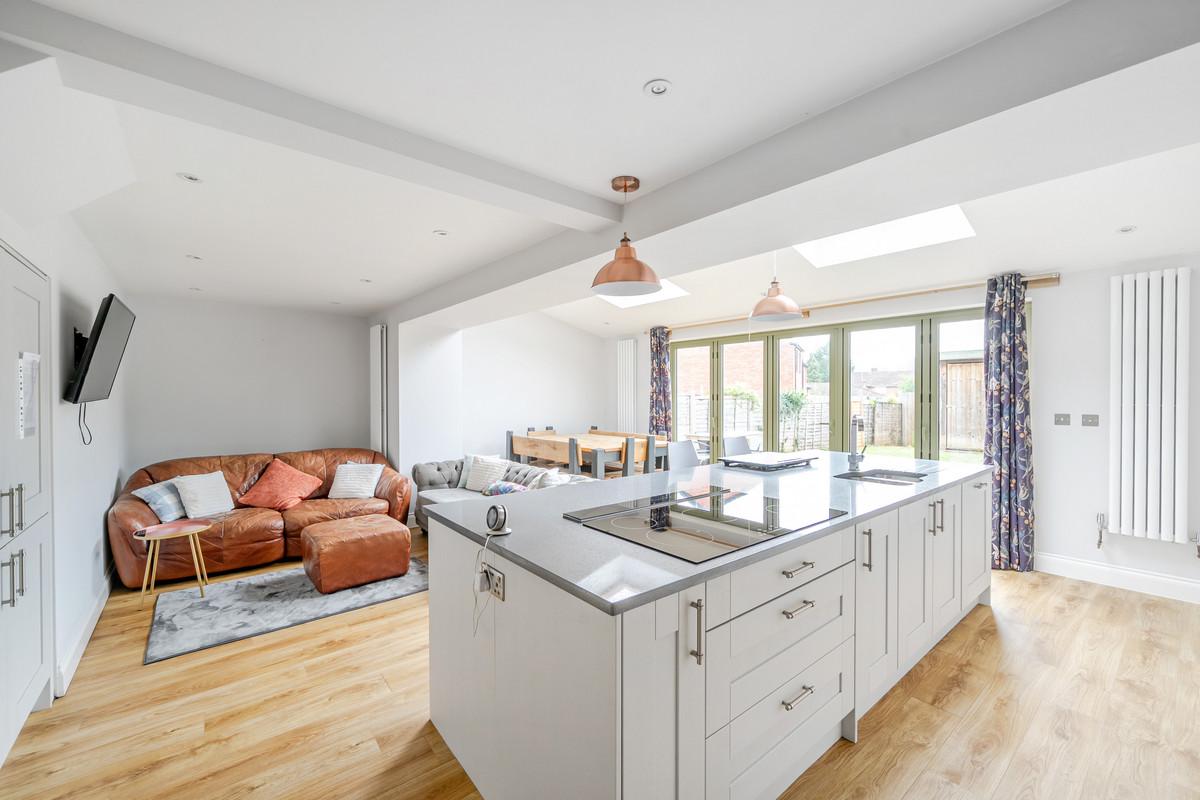 Property detail 1 - Adam Clegg Estate Agents
