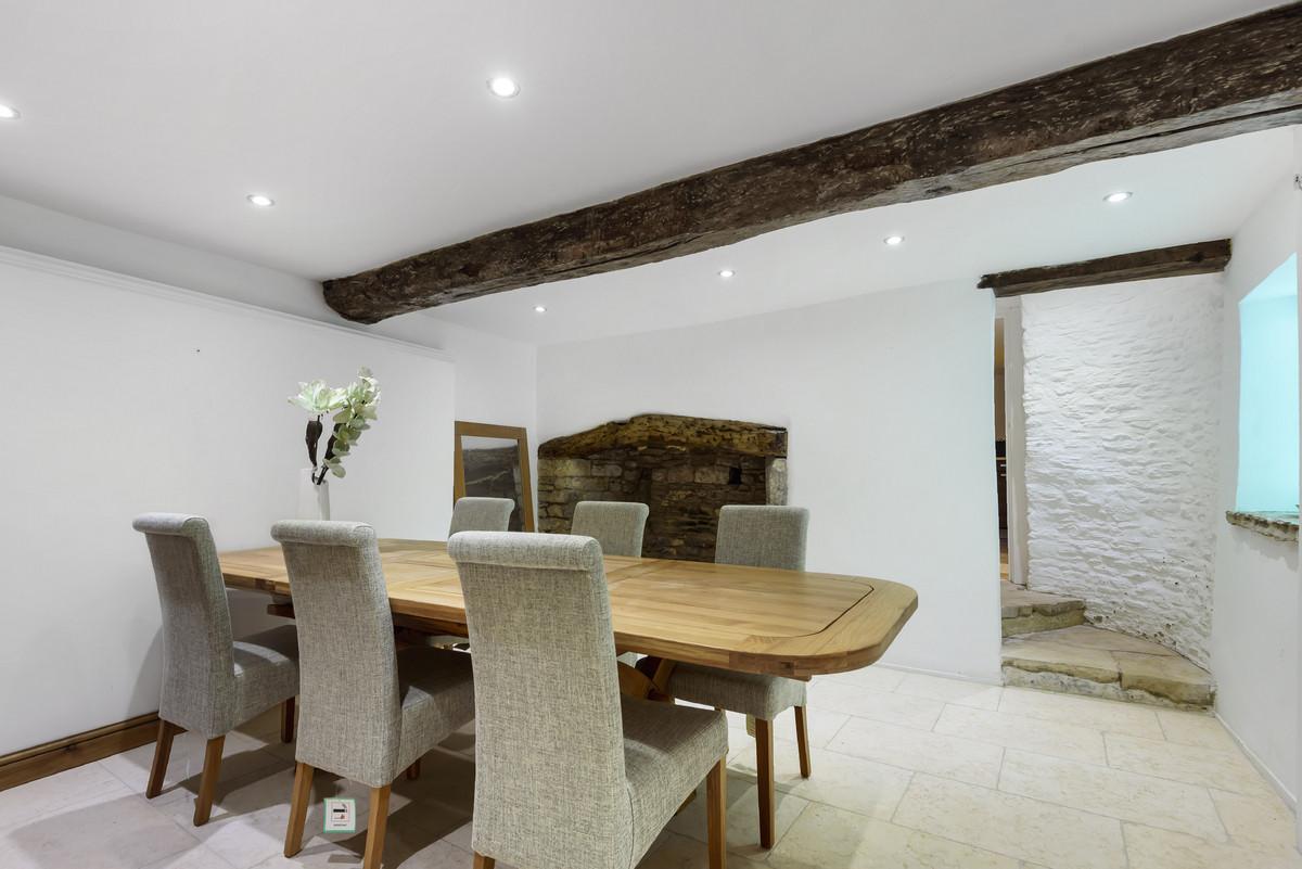 Property detail 8 - Adam Clegg Estate Agents