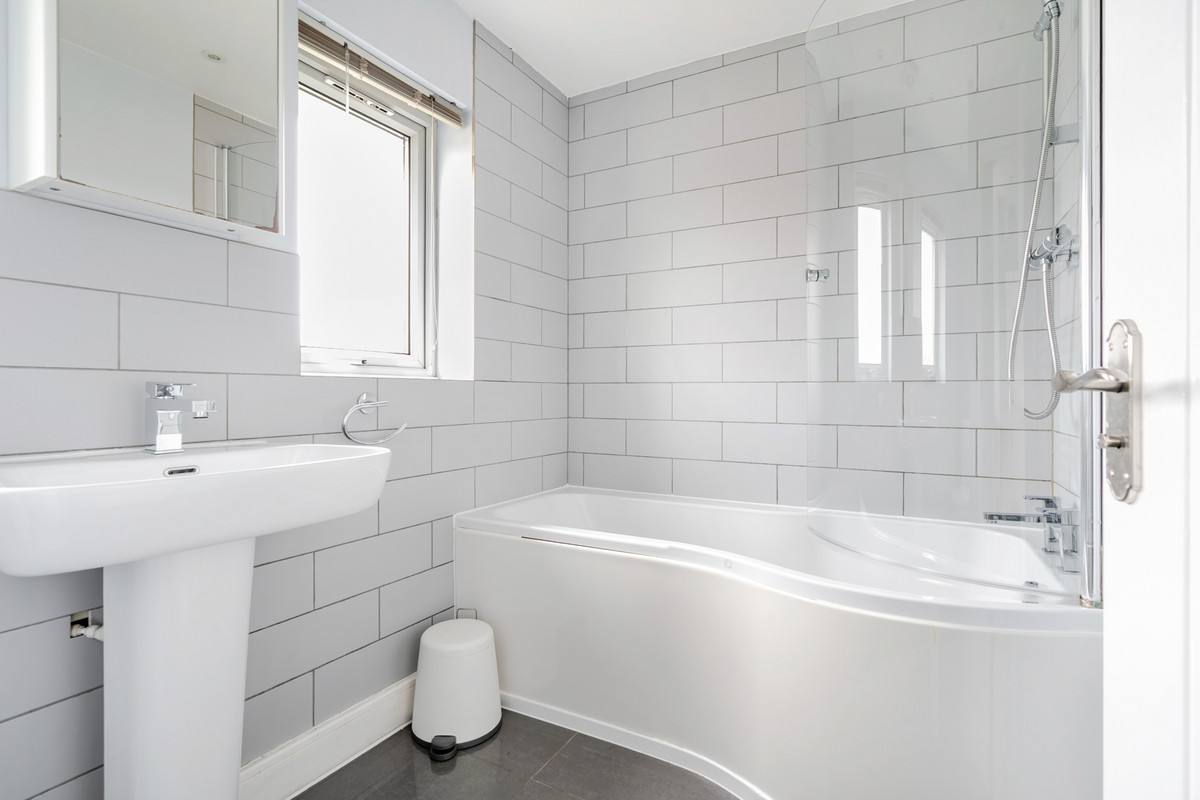 Property detail 11 — Adam Clegg Estate Agents