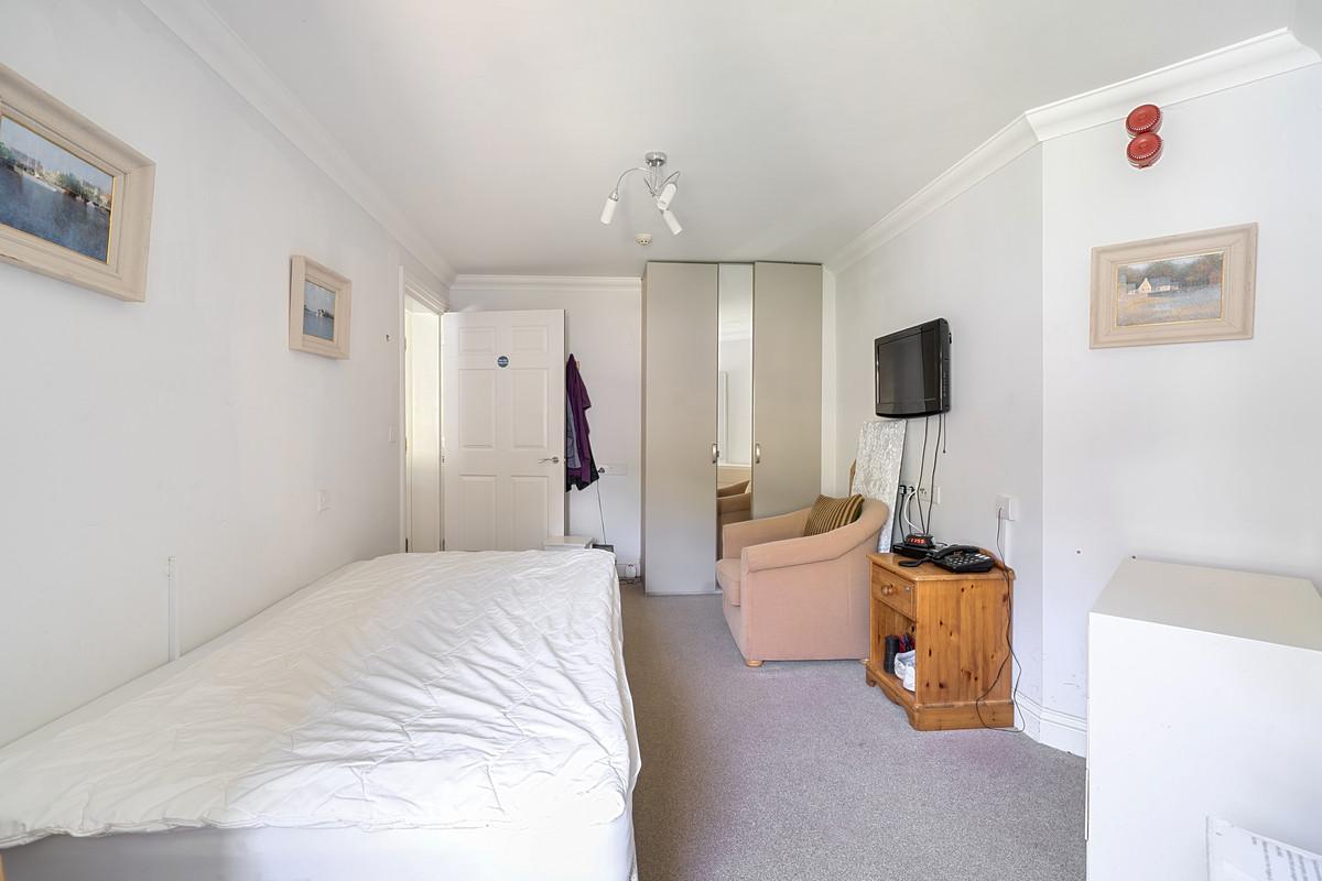 Property detail 11 - Adam Clegg Estate Agents