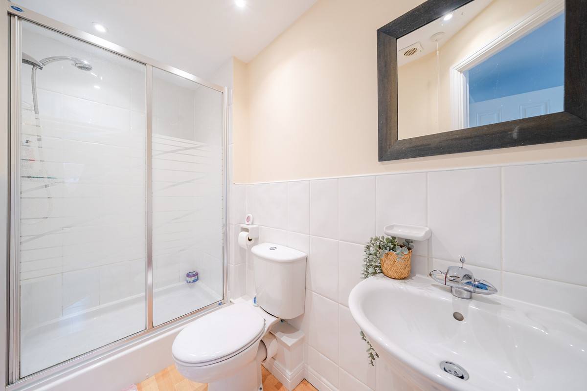 Property detail 5 — Adam Clegg Estate Agents