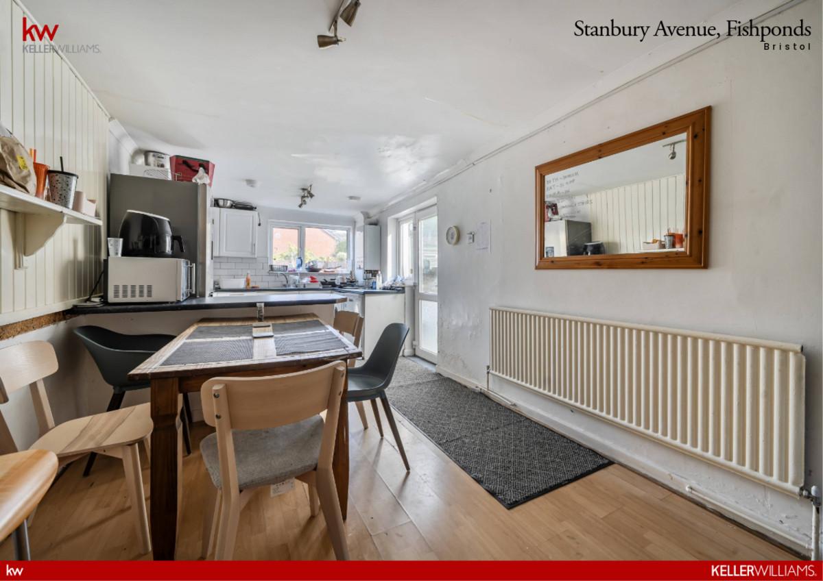 Property detail 2 - Adam Clegg Estate Agents