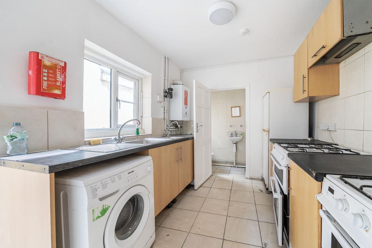 Property detail 12 - Adam Clegg Estate Agents