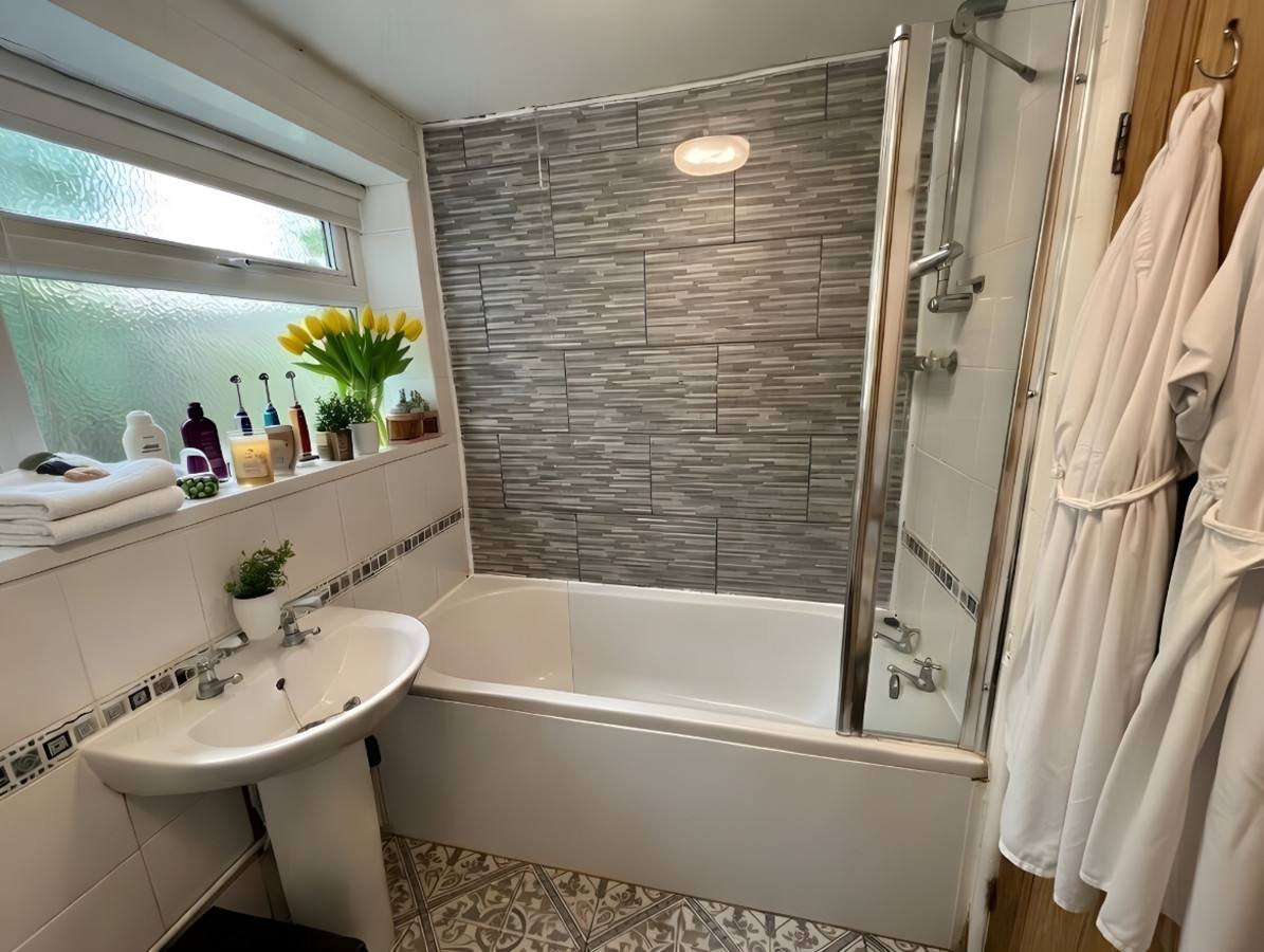 Property detail 3 — Adam Clegg Estate Agents