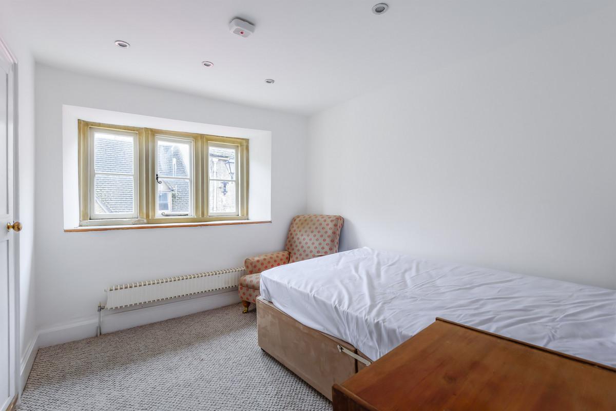 Property detail 9 - Adam Clegg Estate Agents