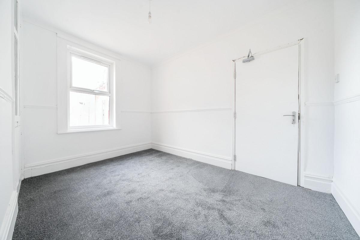 Property detail 11 - Adam Clegg Estate Agents